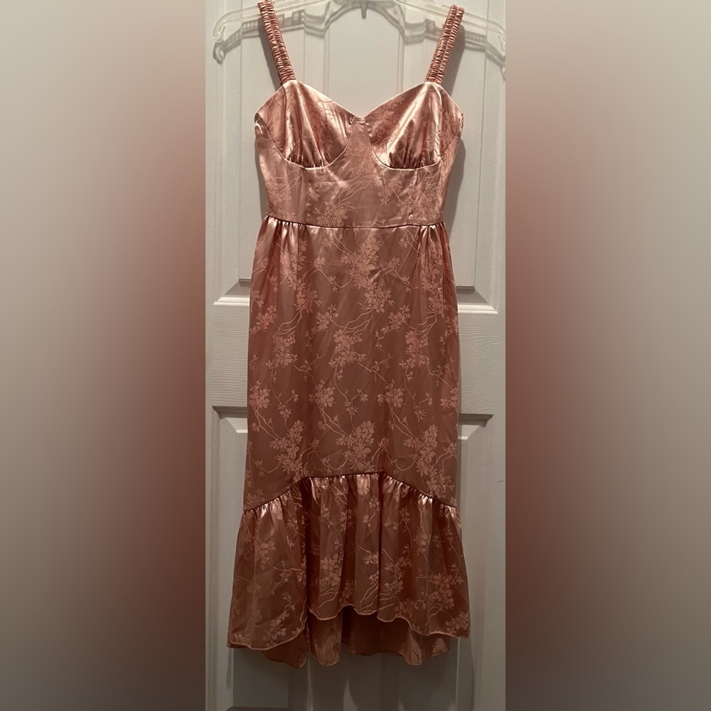 New! D & M Light Pinkish Copper Floral High Low Ruffle Dress Sweetheart Neck